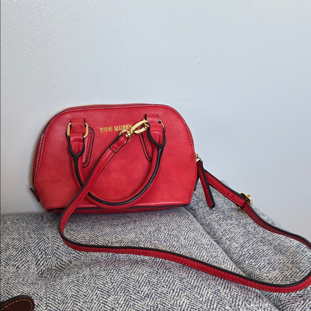 Steve Madden Bold Red Crossbody Bag